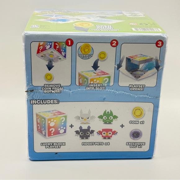 Pet Simulator Lucky Block Playset Interactive Fidget Toy with 4 Pets & Coin - Picture 6 of 6